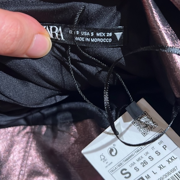 NWT ZARA Voluminous Flower Dress Perfect For New Year Party - Picture 11 of 11